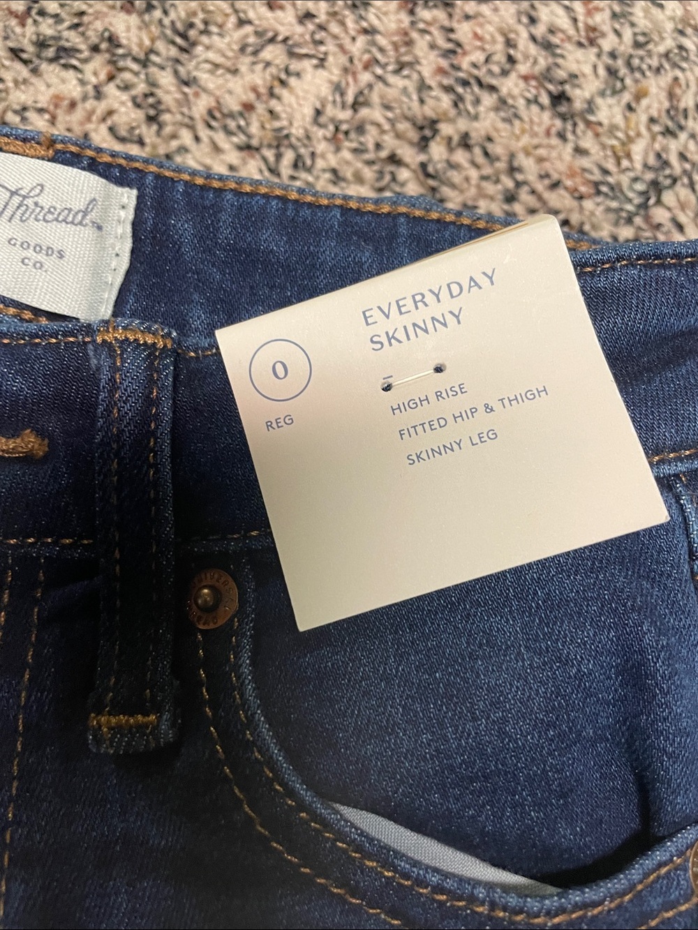 Universal Thread Stretch Skinny Super High Rise Dark Blue Denim Jeans 0 NWT - Picture 2 of 4